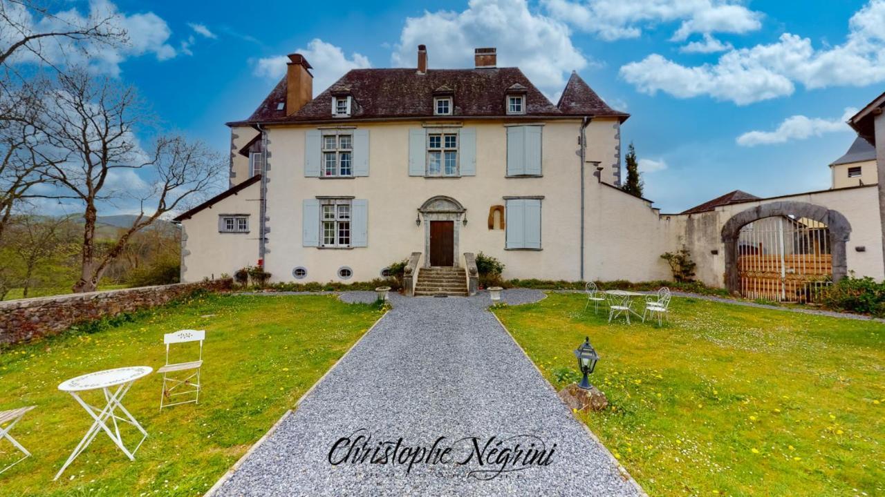 Chateau Porthos Tranquillite Des Pyrenees former Sunan airport Exterior foto